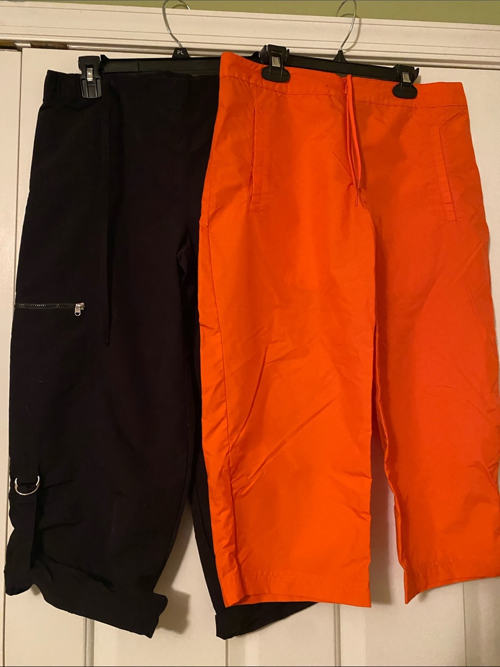 Lady Foot Locker Set of 2 Parachute Athletic and Cargo Capris Y2K - size small